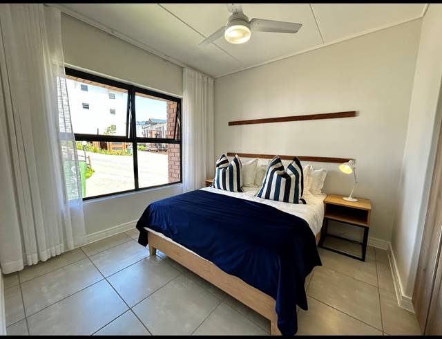 2 BEDROOM APARTMENT TO LET IN BALLITO CENTRAL